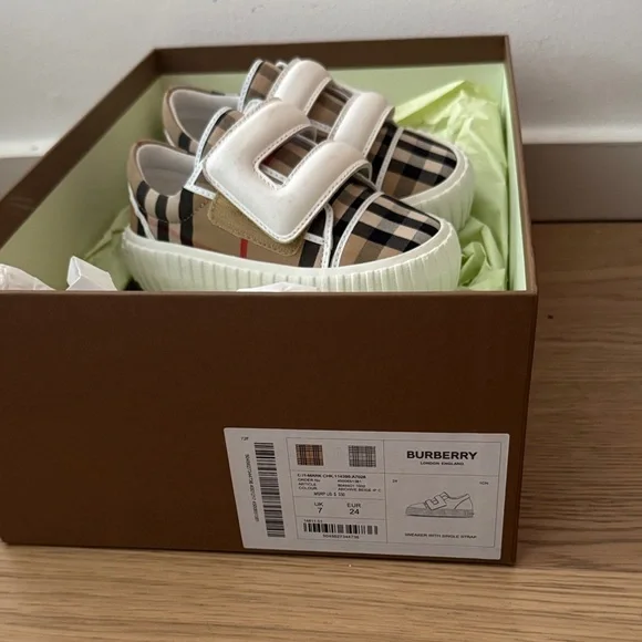 Burberry Beige Plaid Kids Velcro Sneakers with White Straps - Picture 2 of 4